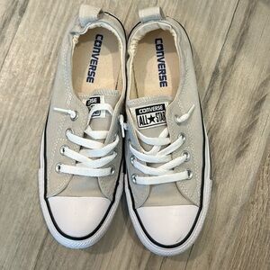 Converse. Womens Size 7